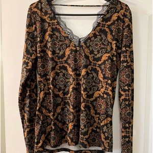 Day trip deep V long sleeve